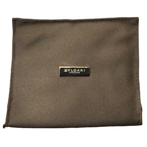 BVLGARI Italian Parfume Zipper Lined Case!